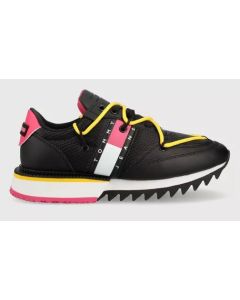 TJ buty Tommy Jeans Sneaker Cleated czarny 